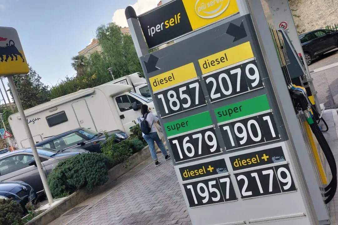 Riprende la corsa del prezzo del gasolio (L'Unione Sarda)