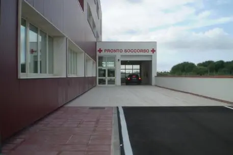 Il pronto soccorso dell'ospedale San Martino di Oristano (foto Ansa)