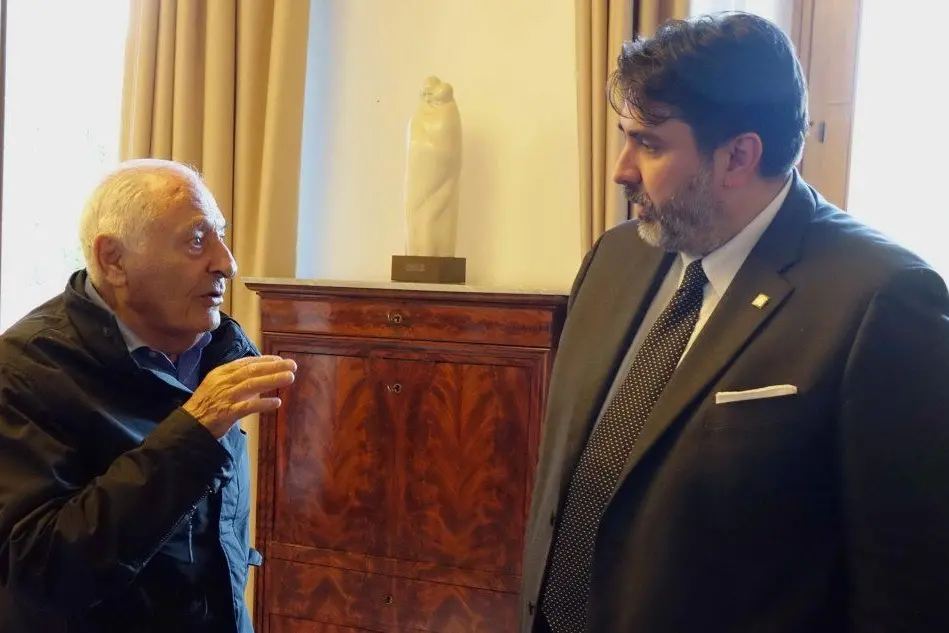 Christian Solinas e Mogol (foto Regione)