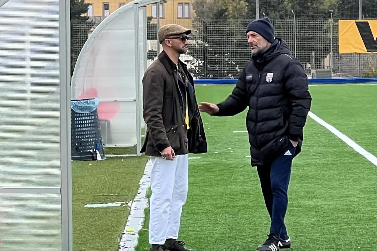 Il ds Colombino e il tecnico Greco (foto G. Marras)