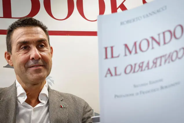 Il generale Roberto Vannacci (foto Ansa)