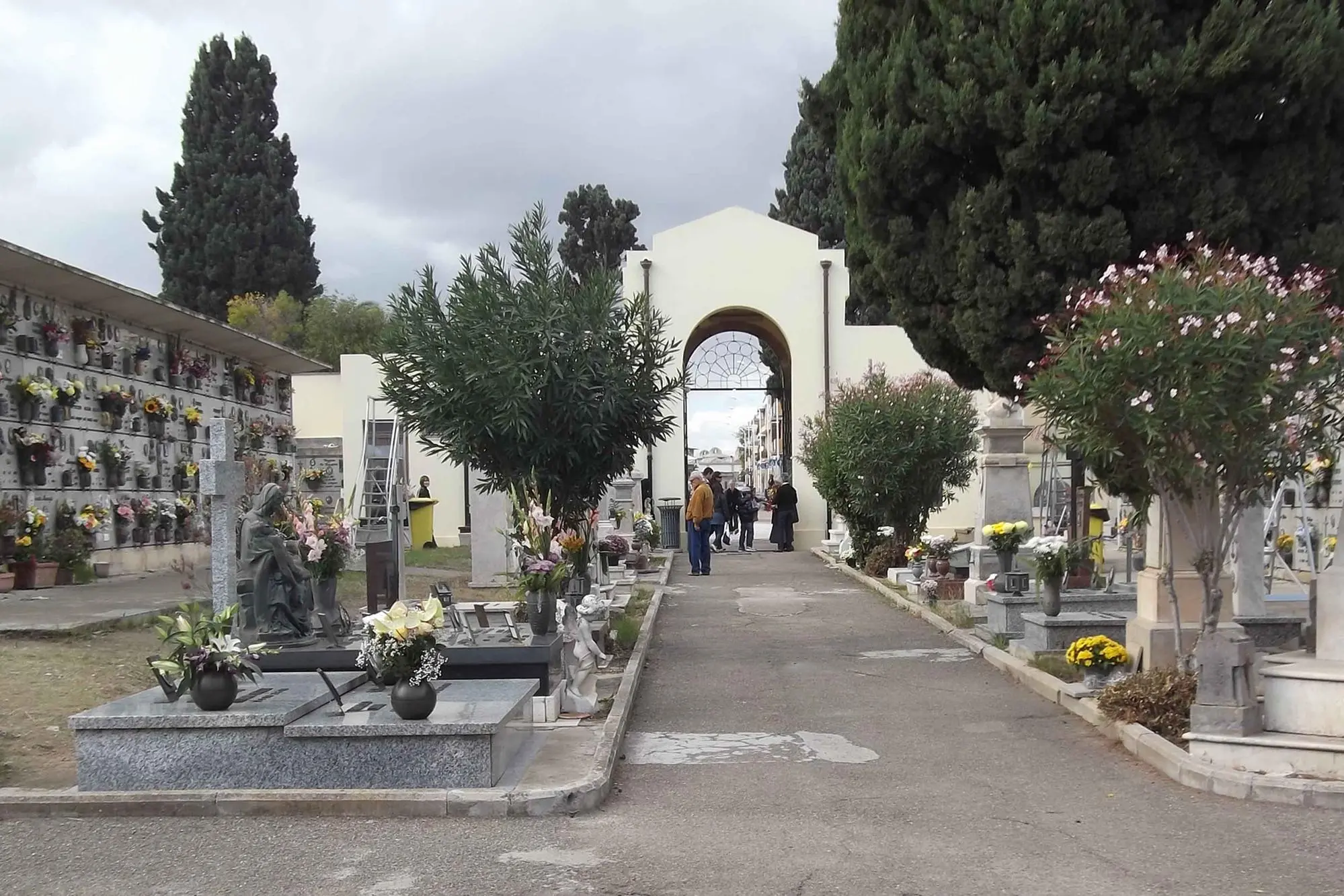 Il cimitero di Pirri (Archivio L'Unione Sarda)