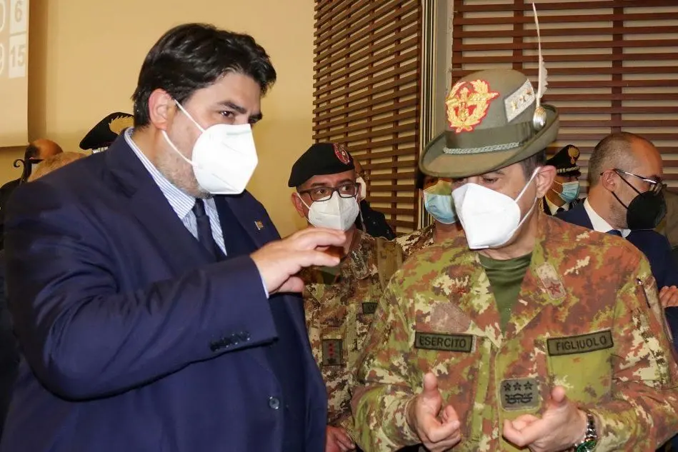 Solinas e Figliuolo (foto Ufficio Stampa Ras)