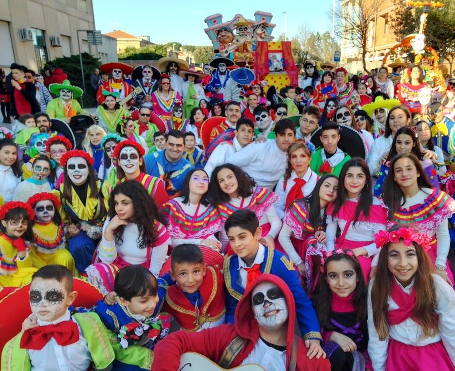 Carnevale al via tra carri, coriandoli e polemiche