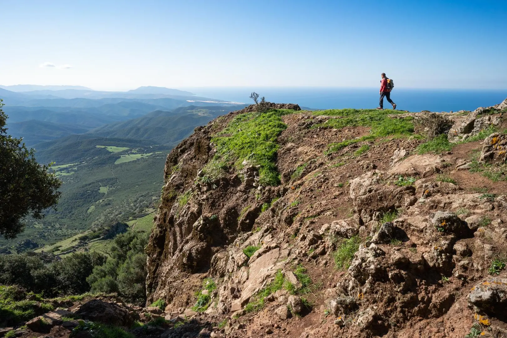 La maestosa vetta di origine vulcanica di Monte Arcuentu