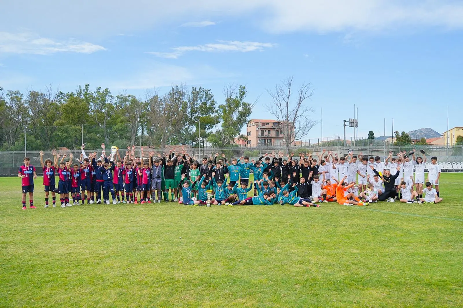 Foto di gruppo del Trofeo Città di Olbia e Golfo Aranci