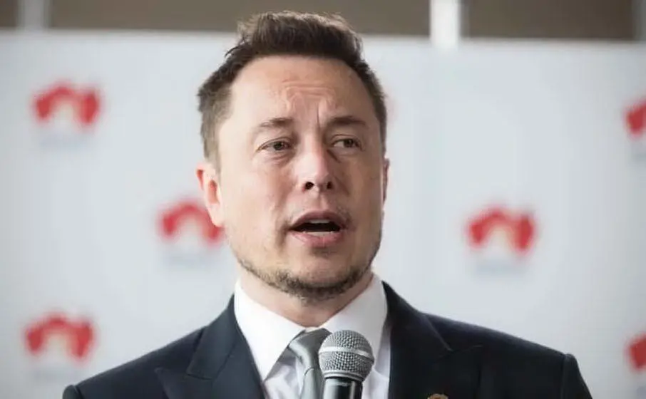 E' stato appena superato dal fondatore di Tesla, Elon Musk