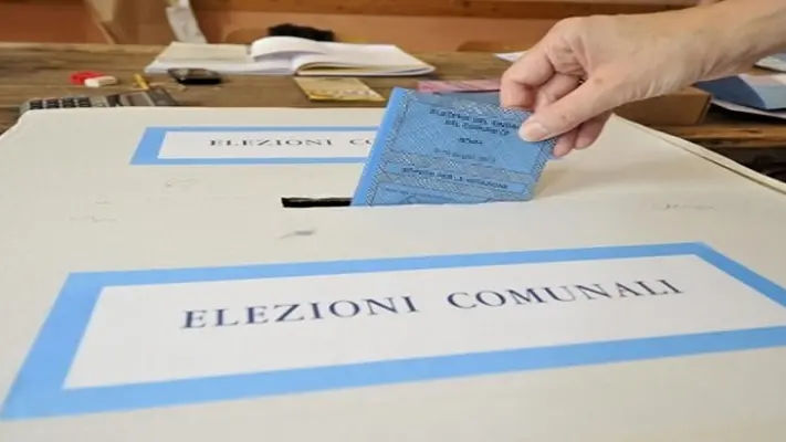 https://immagini.unionesarda.it/version/c:OTRkNWM5ZDMtM2E2Yi00:YjM2ZjBhNGEtYzY3MC00/image.webp?f=16:9