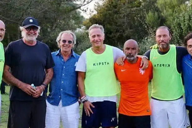 Uno degli scatti della partitella di Ferragosto postati su Instagram da Briatore