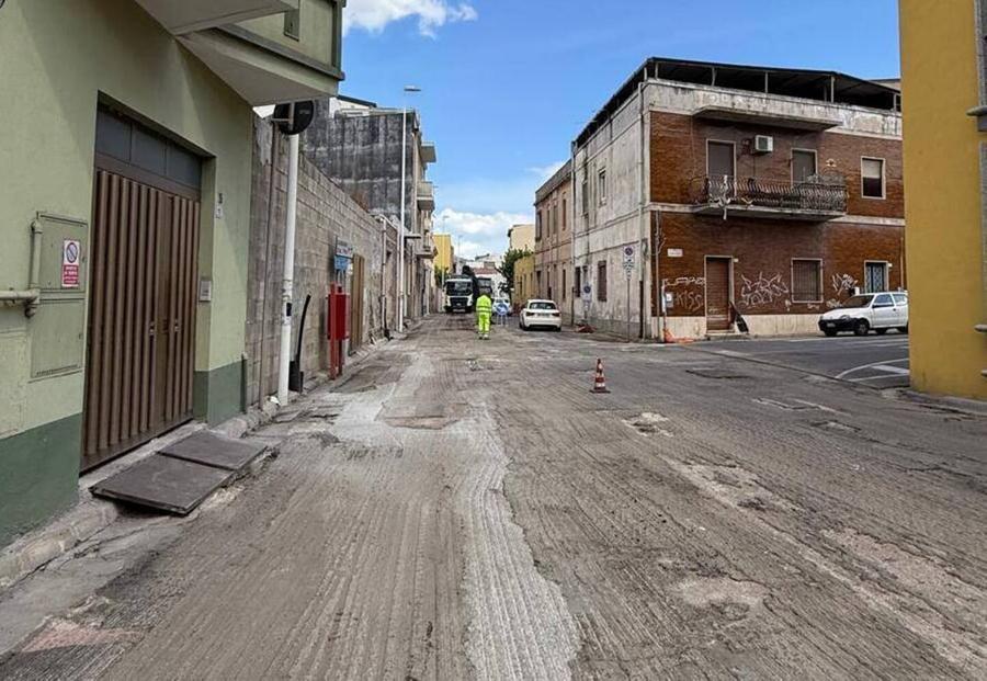 Nuovo asfalto: iniziati i lavori in via Su Planu