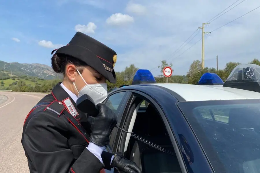 (foto carabinieri)