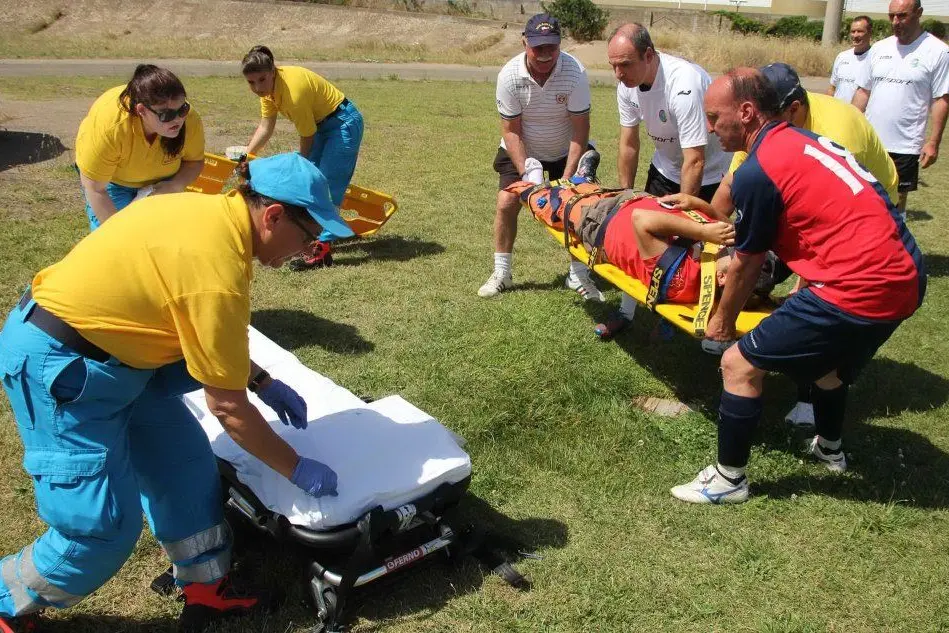 L'intervento dei soccoritori - foto G.C.