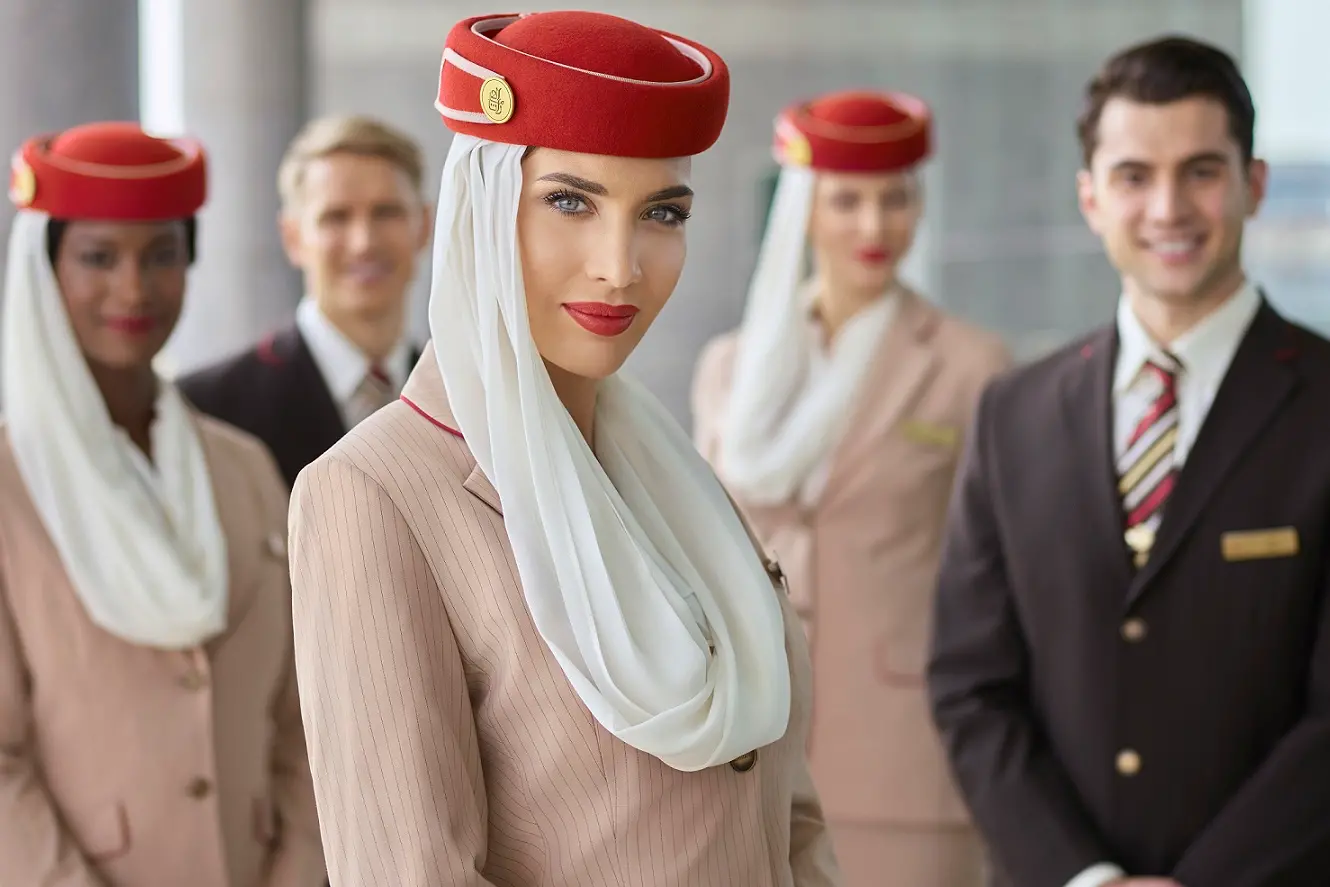 Un equipaggio Emirates (foto ufficio stampa)