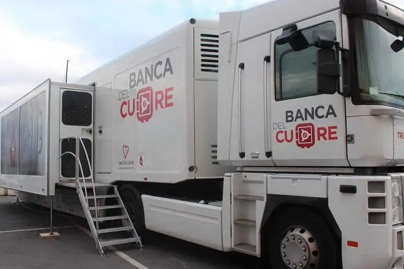 Il truck tour della Banca del Cuore in arrivo a Cagliari
