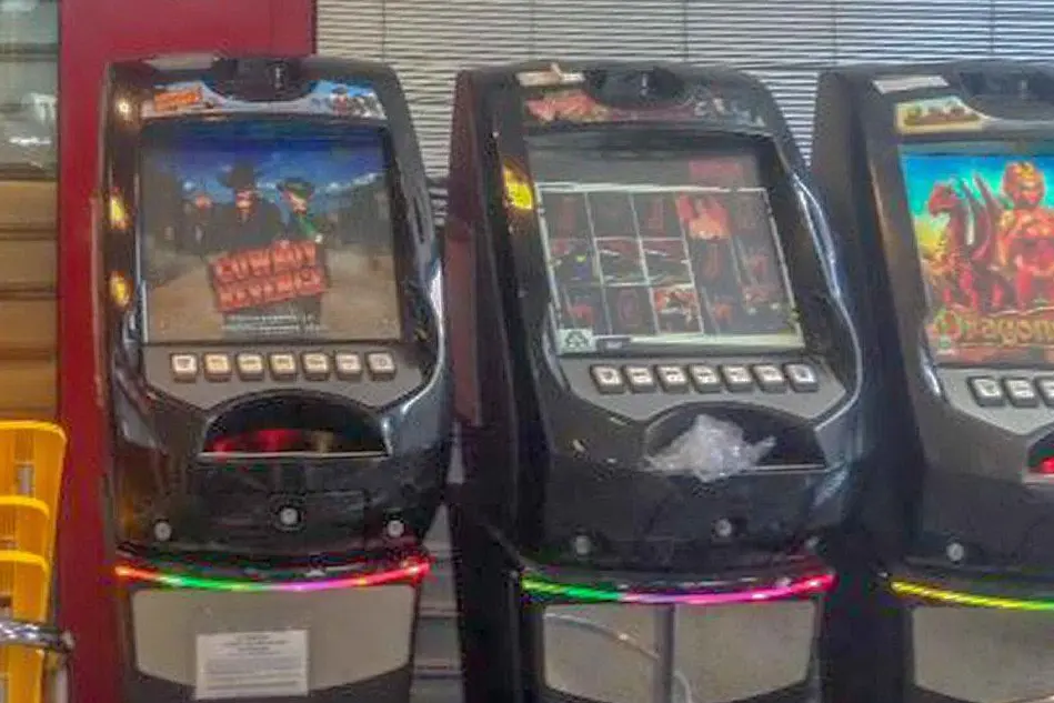 Alcune slot machine (Archivio L'Unione Sarda)