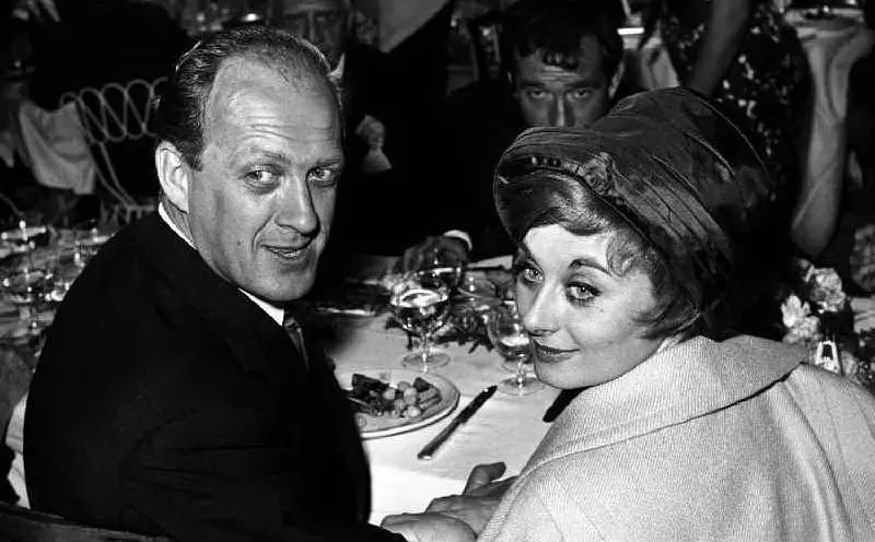 Sposa l'attore romano nel 1962 (foto Wikipedia)