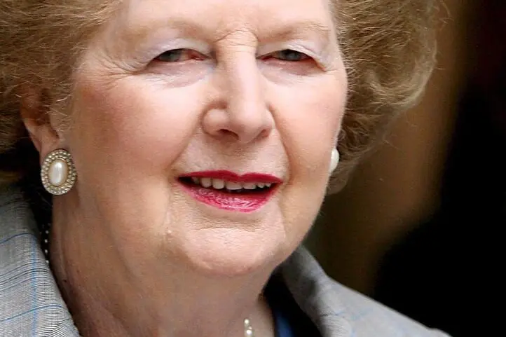 epa03520051 (FILE) A file photograph showing former British Prime Minister Lady Thatcher arriving at the Imperial War museum in central London, 15 May 2007. Reports on 29 December 2012 state that Margaret Thatcher has left hospital after having a growth removed from her bladder. EPA/ANDY RAIN