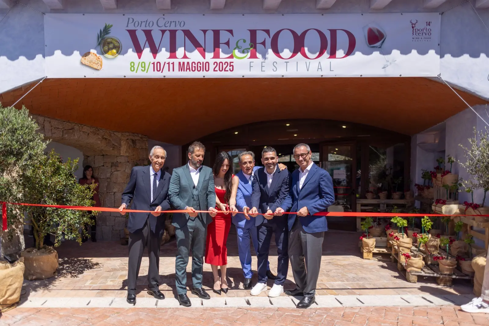 Il taglio del nastro al Porto Cervo Wine and Food Festival
