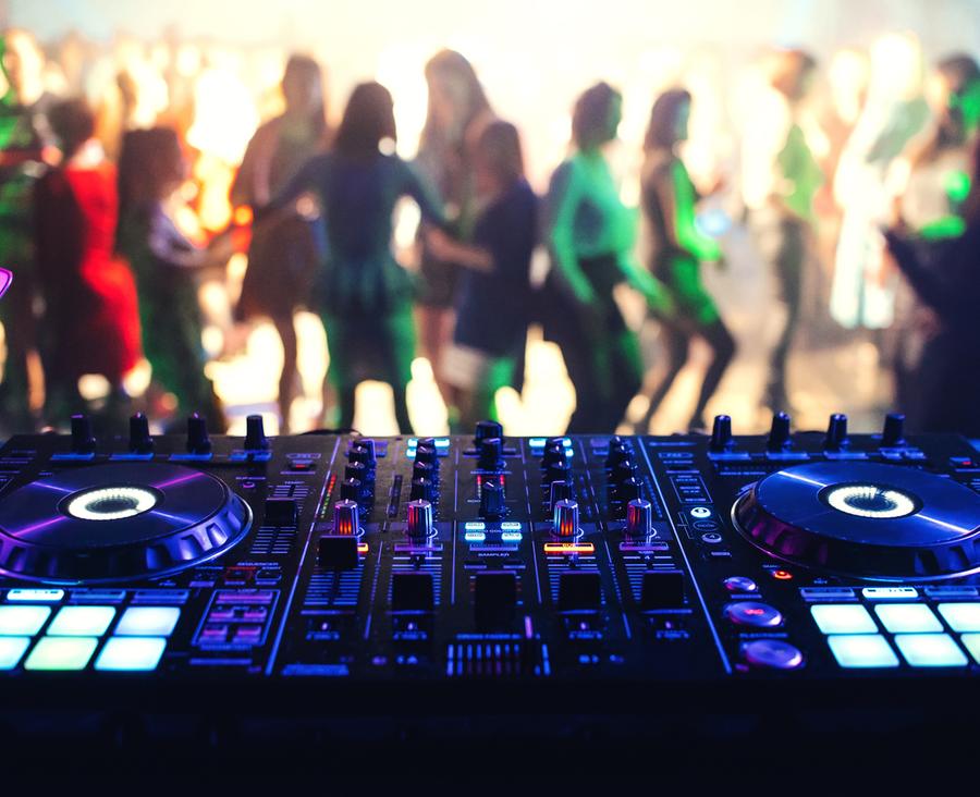 Djset e musica live per San Valentino