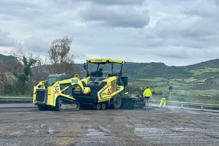 Lavori sulla statale 131 per Muros (foto concessa)