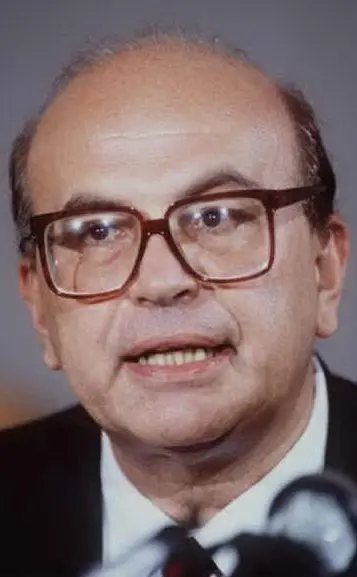 Craxi è stato Segretario del Partito Socialista italiano dal 1976 al 1993
