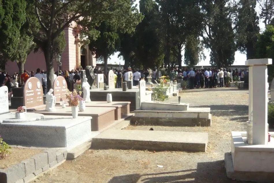 Il cimitero di Settimo San Pietro
