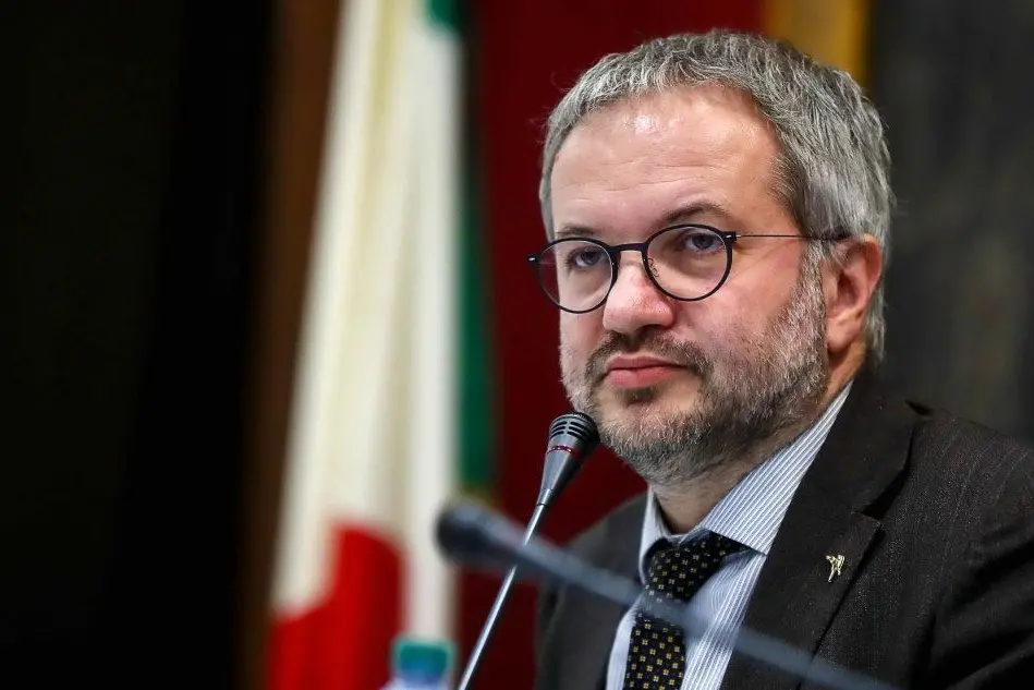 Il presidente della commissione Bilancio alla Camera Claudio Borghi (Ansa)