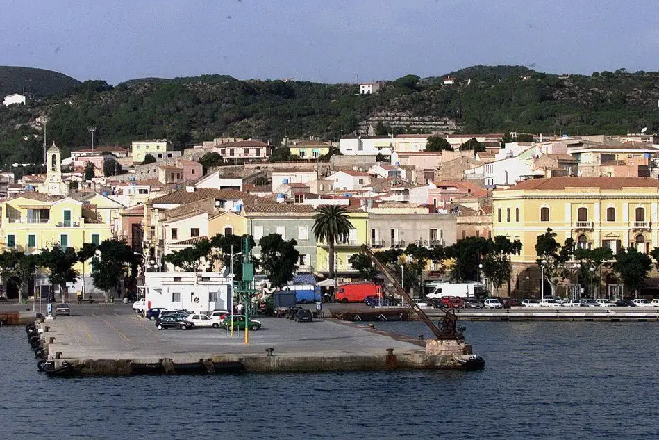 Un panorama di Carloforte