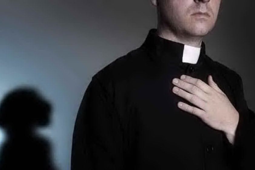 Estorsione al prete dopo il rapporto sessuale: due fratelli in carcere