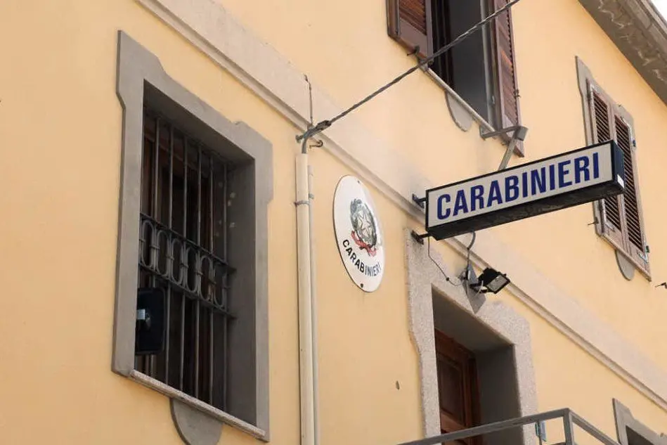 La caserma dei carabinieri di Lodè