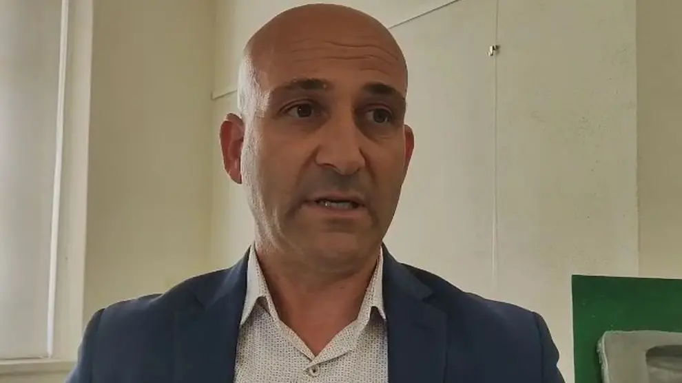 https://immagini.unionesarda.it/version/c:OTZhMWVhYjYtZGYyYi00:MGMwMjVkZDktYzYxZi00/image.webp?f=16:9