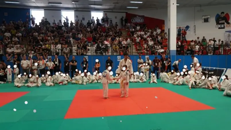 https://immagini.unionesarda.it/version/c:OTZiMGQ1MjAtNmY0Yy00:ODdhOTg4OTgtYTQ0ZC00/image.webp?f=16:9