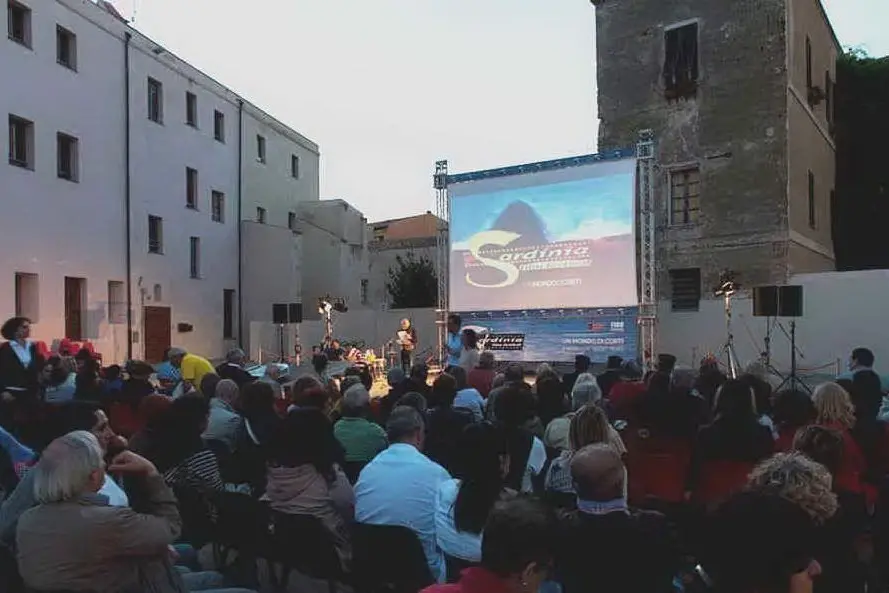 Una proiezione al Sardinia Film Festival
