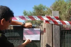 Sa Rocca Tunda. sequestro forestale per  abuso edilizio