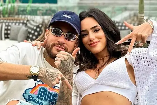 Neymar e Bruna Biancardi (foto Instagram)