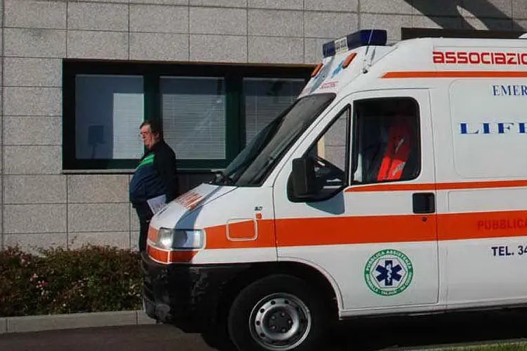 Un intervento di un'ambulanza del 118