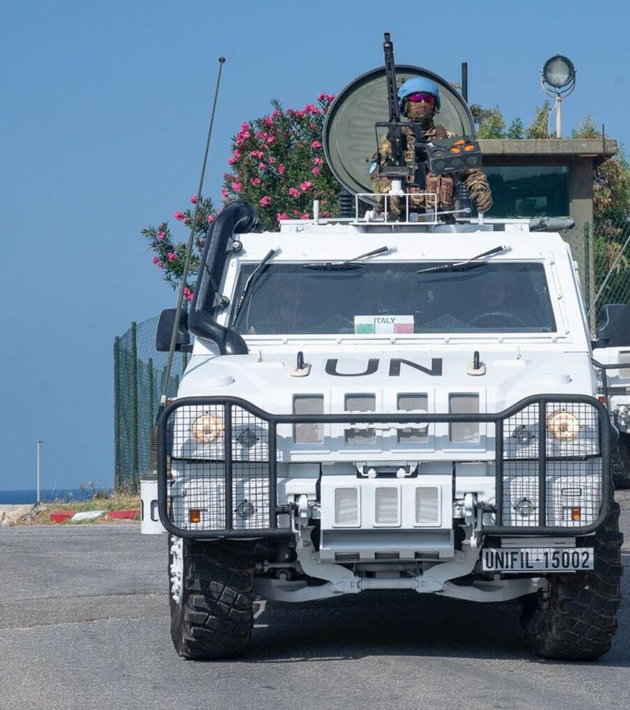 Trump, pugno duro con l’Iran: «Ritornerà all’età della pietra»