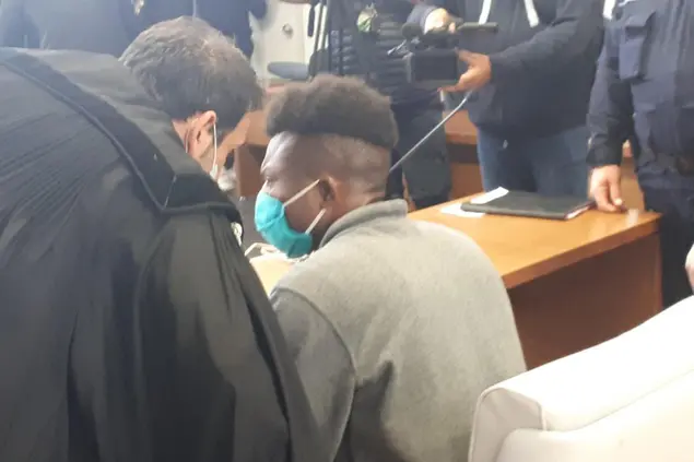 Innocent Oseghale durante il processo d'appello (Ansa)