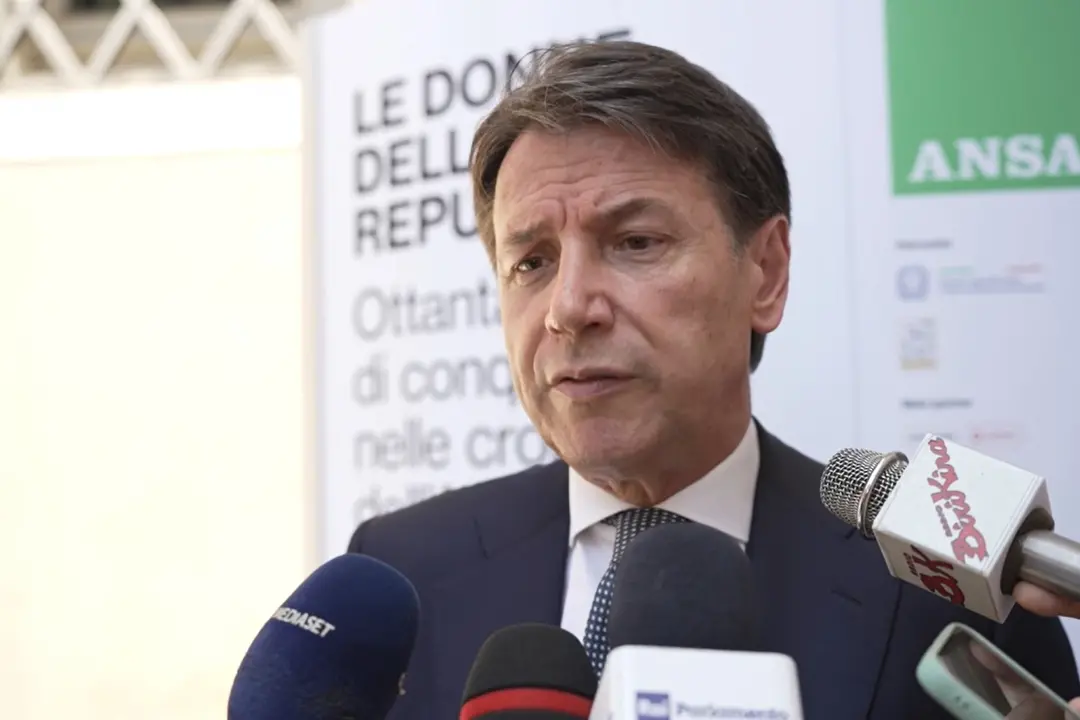Conte: "Con Meloni Italia emarginata, tocca a noi ridare orgoglio al Paese"