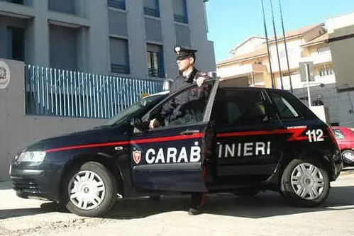 I carabinieri hanno arrestato cinque persone