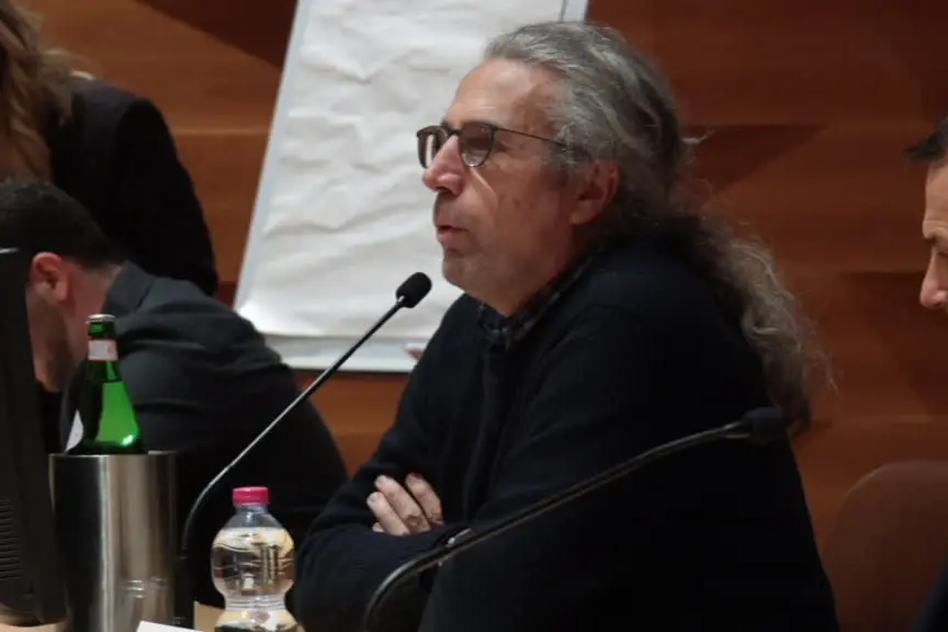 Engineering e Regione Toscana lanciano un hackathon sull'AI