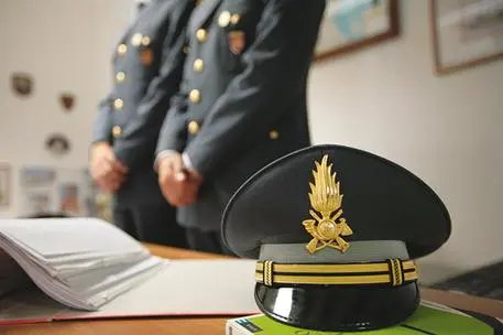 Guardia di Finanza (Ansa)