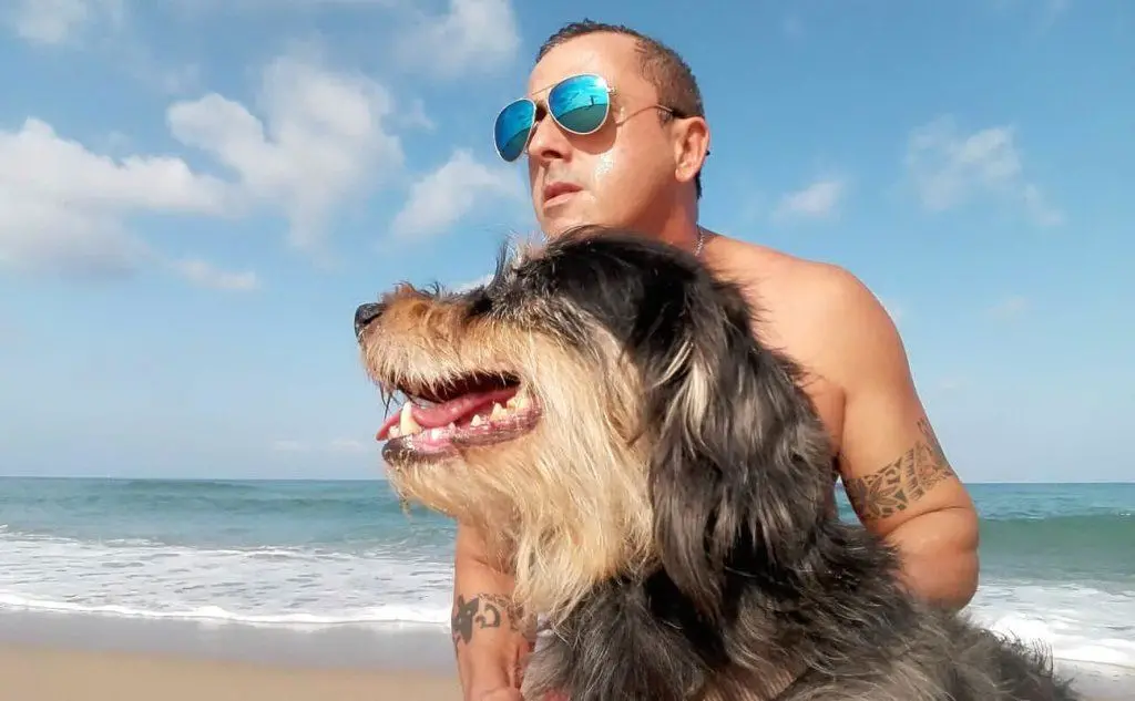Marco Farris con Max, Iglesias