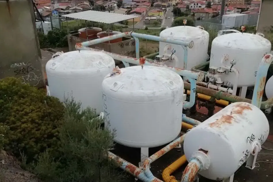 Il vecchio potabilizzatore (foto L'Unione Sarda - Farris)