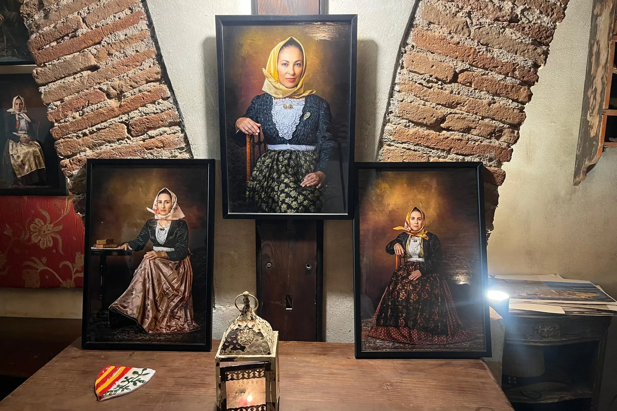 Alcune foto nella mostra sa posa a s'antiga (foto V. Pinna)