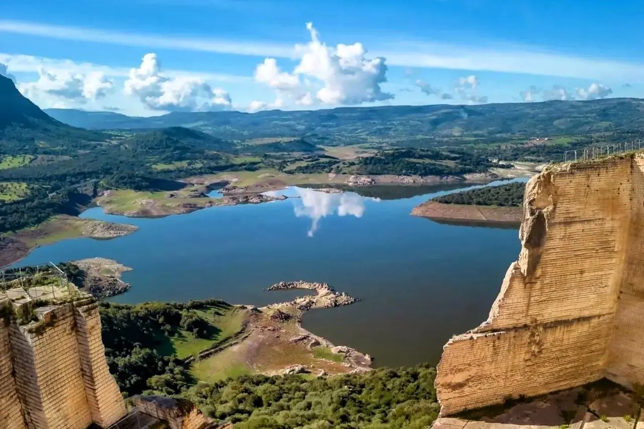 Il Monumento Ex Cave (foto ufficio stampa)