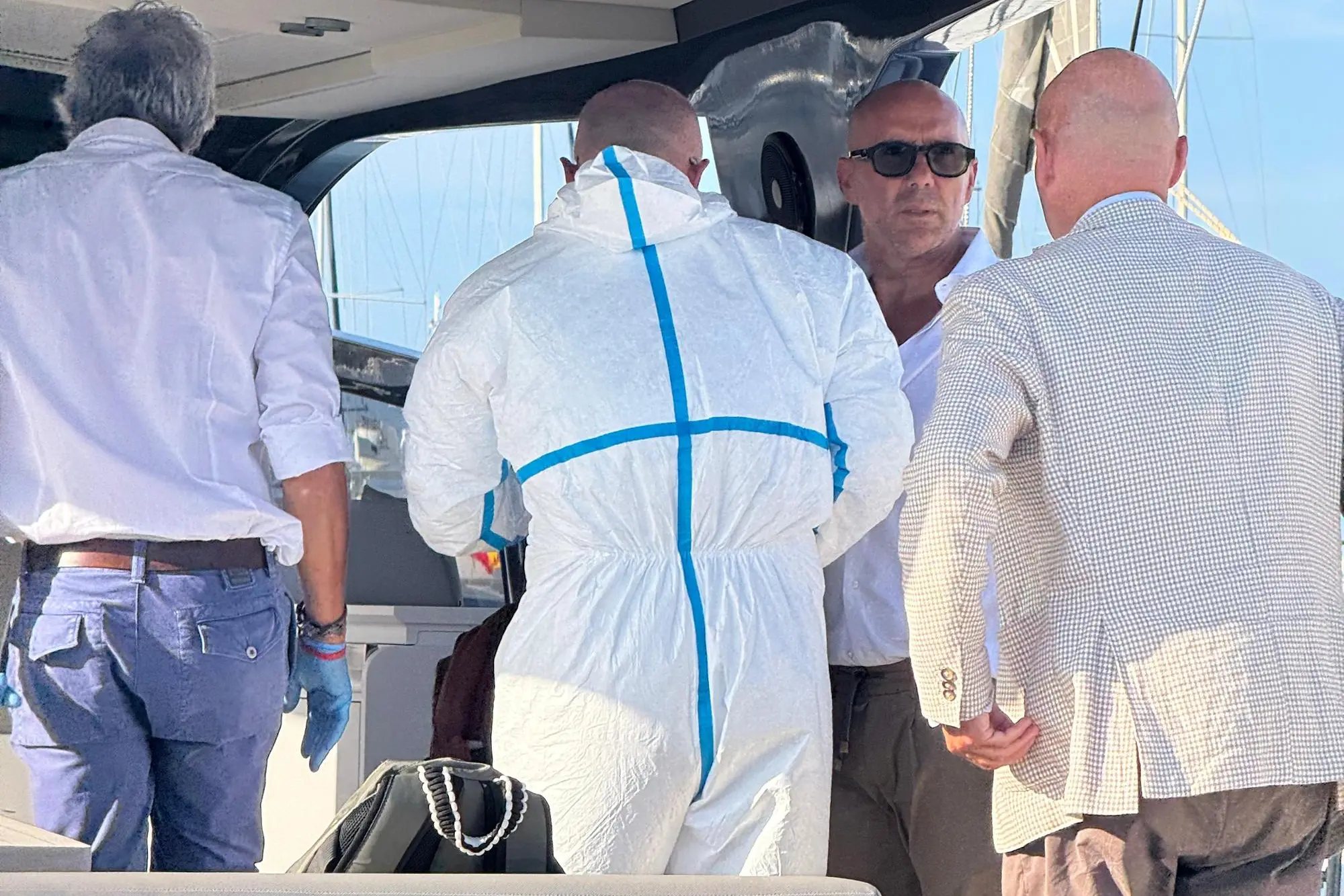 Gli accertamenti sullo yacht a Portisco