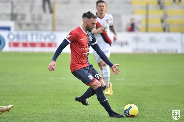 Il bomber Scappini (foto Torres-A. Sanna)