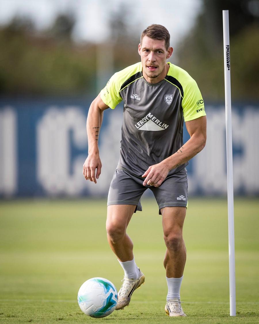 Il Cagliari verso la sfida salvezza con la Cremonese, in attacco un posto per tre