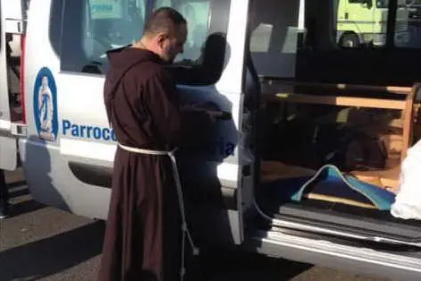 L'arrivo delle reliquie di padre Pio al porto di Cagliari